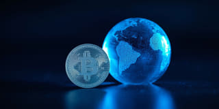 Cryptomonnaie montrée comme un élément des marchés financiers mondiaux plus larges