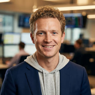 Ryan Brooks, analyste principal en trading chez Lune Capvo, dans une image de profil