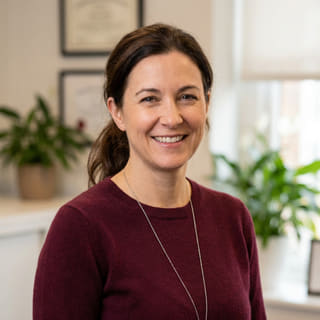 Laura Bennett, responsable des standards de la plateforme chez Lune Capvo, dans une photo de profil